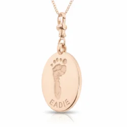 Alternative view of Oval Double Sided Handprint or Footprint || 9ct Gold - Hand Footprint Jewellery