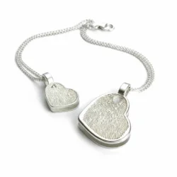 Personalized jewelry fingerprint pendant necklace. Thumbprint jewellery. Keepsake or memorial jewellery.