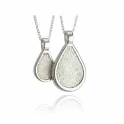 Personalized jewelry fingerprint pendant necklace. Thumbprint jewellery. Keepsake or memorial jewellery.