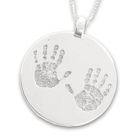 personalised jewellery that features your loved ones handprint, footprint, fingerprint, name or a special moment. Create a beautiful keepsake or a memory piece of unique jewelry.