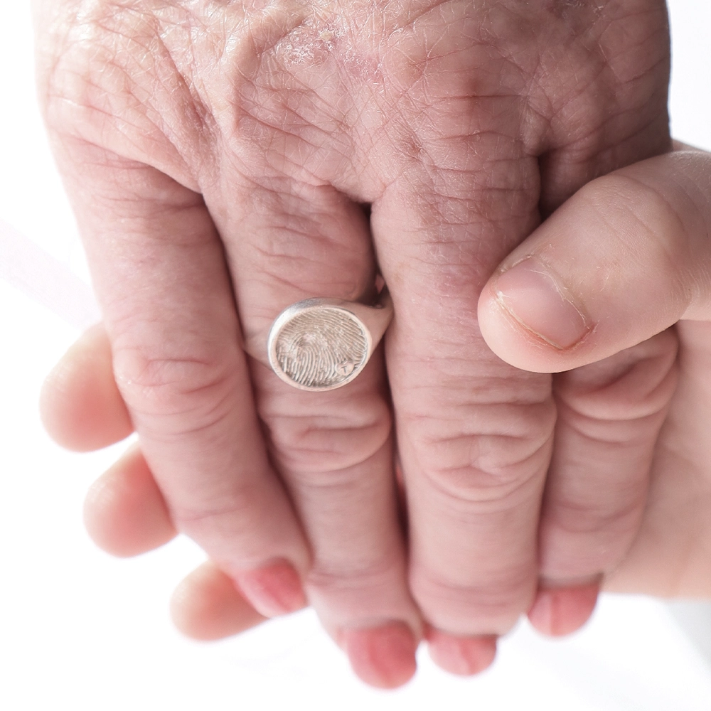 personalised signet ring