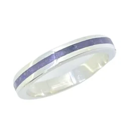 Ashes jewellery or cremation jewellery, made in Australia from 9ct Gold and Sterling Silver. Human and Pet ashes. Memorial Jewellery.