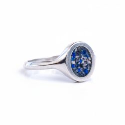 Cremation ashes memorial jewellery ring in sterling silver