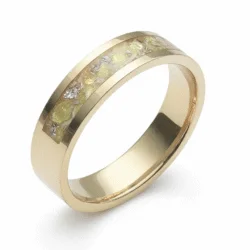 9ct Yellow Gold ashes ring with cremation ashes and opal inclusion inlay, handmade memorial jewellery by Uneik Jewellery Australia
