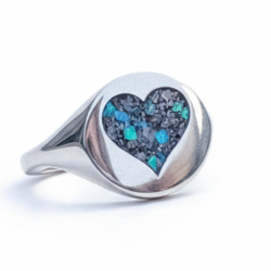 Cremation ashes memorial jewellery ring in sterling silver