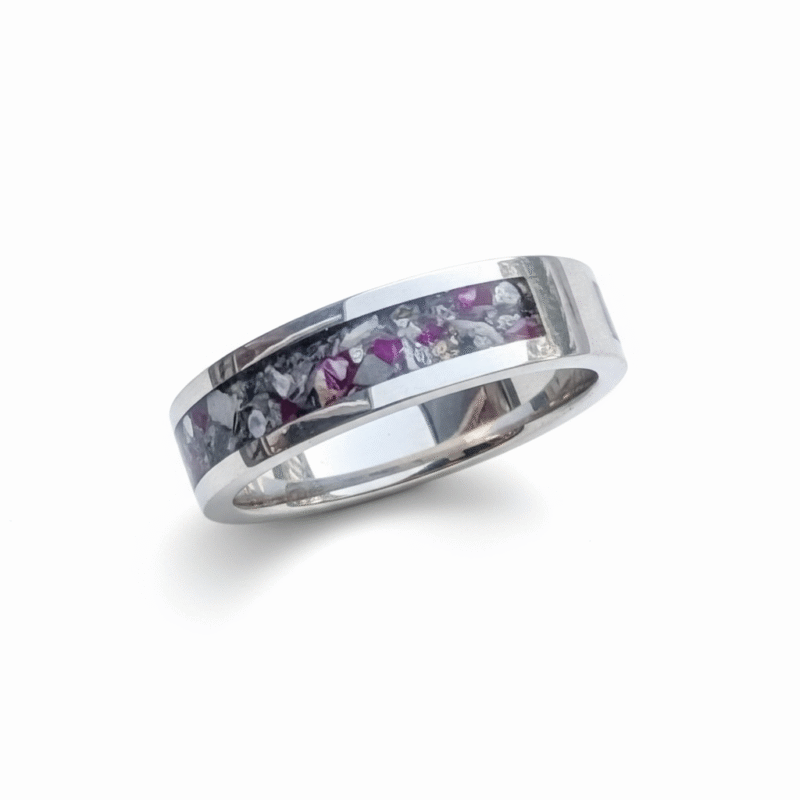 Cremation ashes memorial jewellery ring in sterling silver