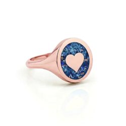 memorial jewellery with cremation ashes