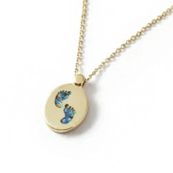 Memorial ashes jewellery to remember your loved ones. Cremation jewellery.